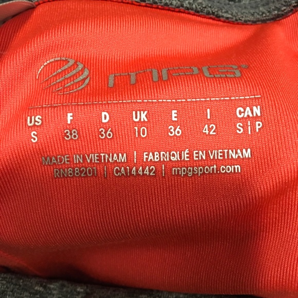 EUC MPG athletic shorts. Size S. - Picture 3 of 5